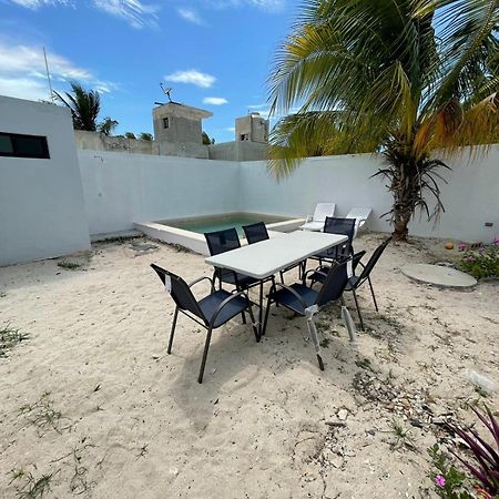 Villa Casa Con Piscina En Chixchulub A 100 M De La Playa Pueblo Pueblo Chicxulub Exterior foto